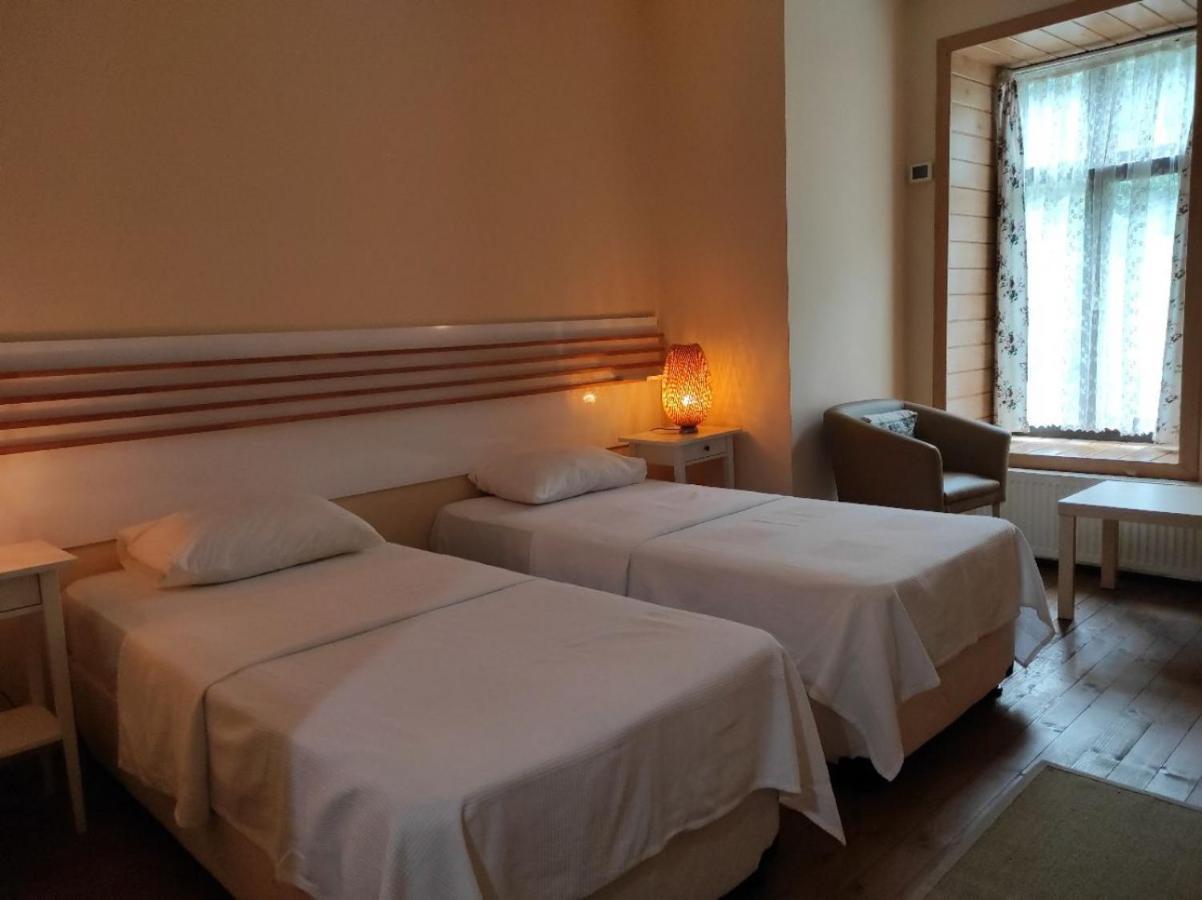 Camlihemsin Tasmektep Hotel Buitenkant foto