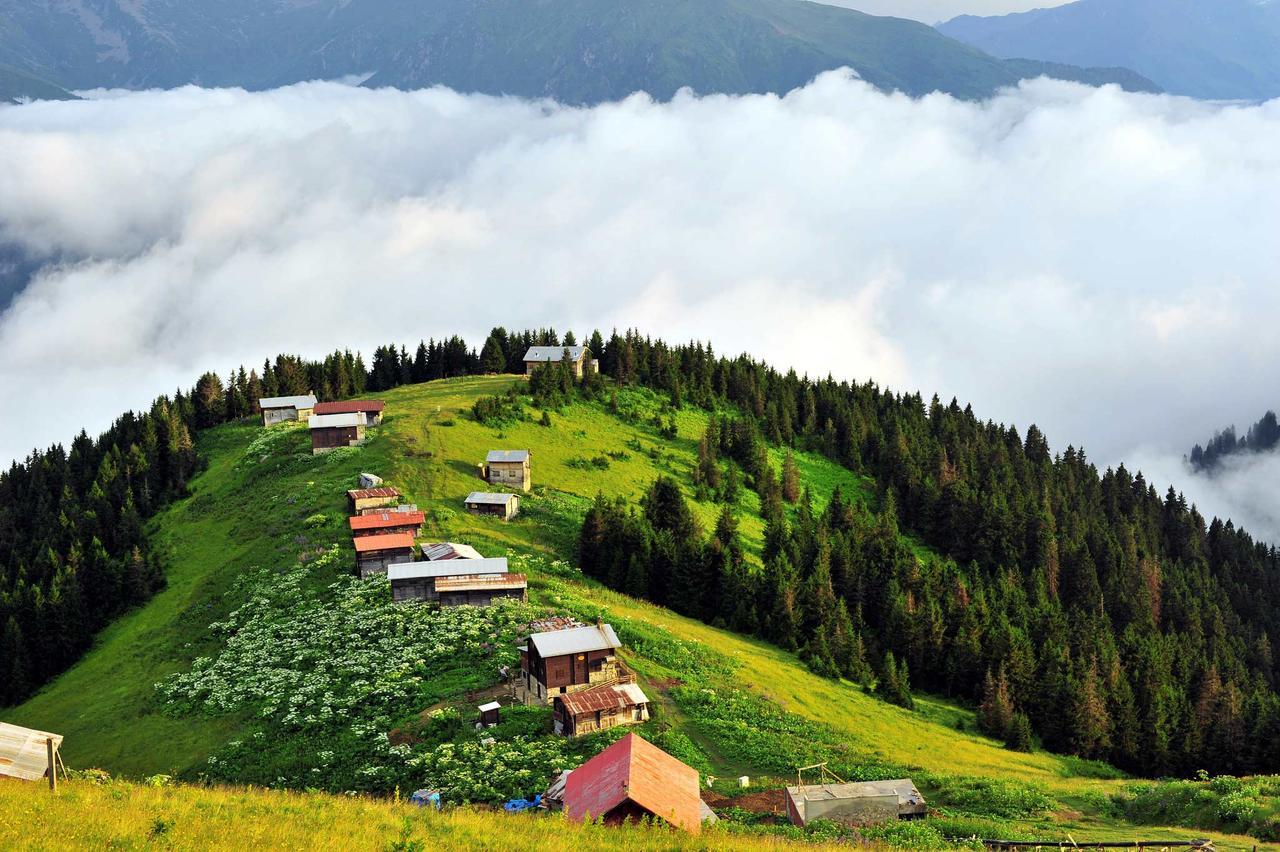 Camlihemsin Tasmektep Hotel Buitenkant foto