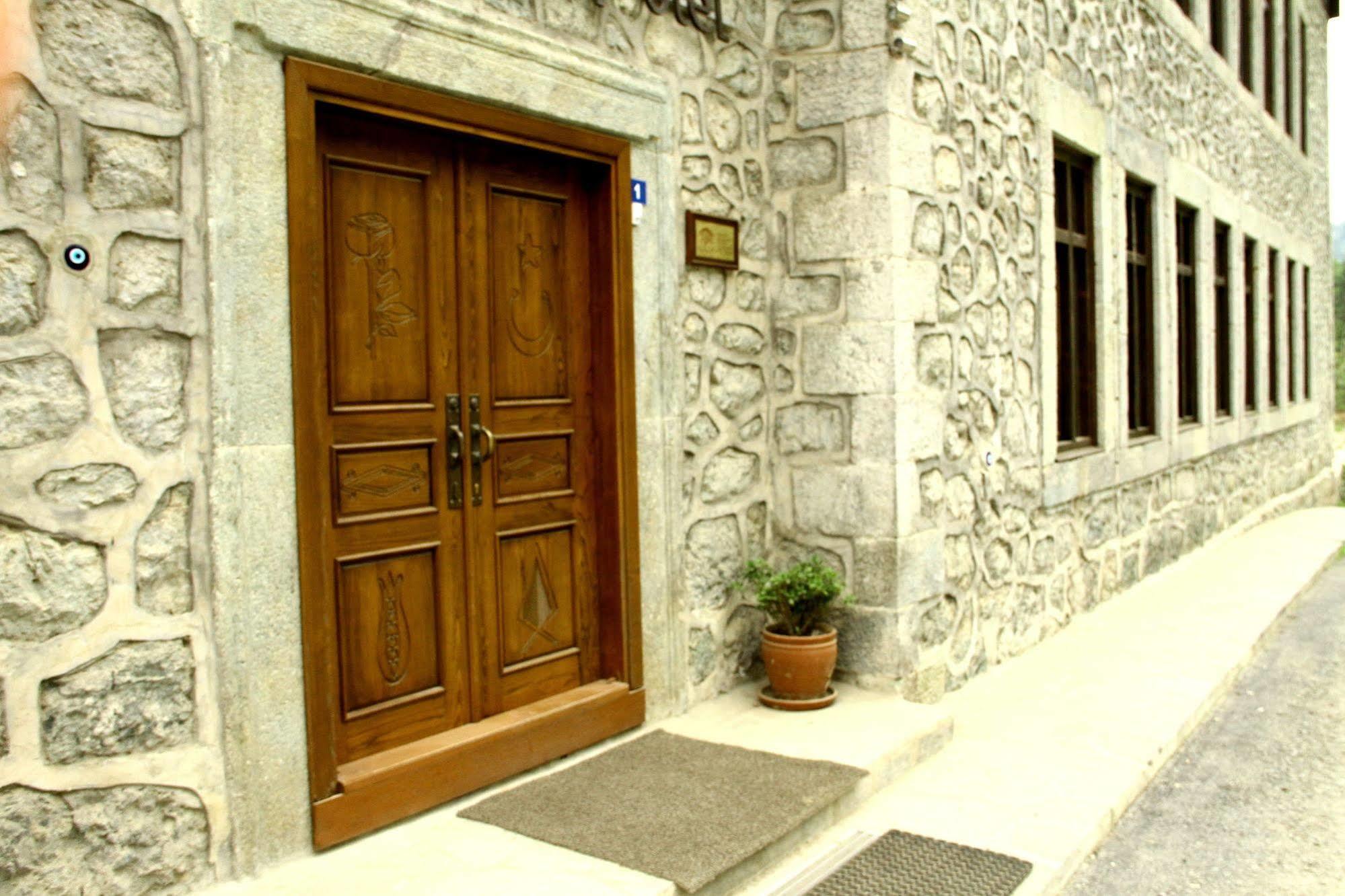 Camlihemsin Tasmektep Hotel Buitenkant foto